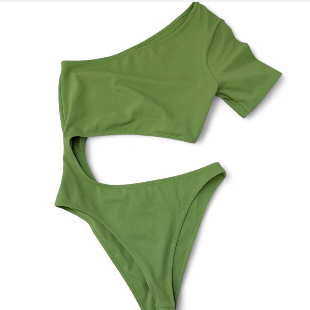 ALO YOGA Body Wave Cut-out Bodysuit